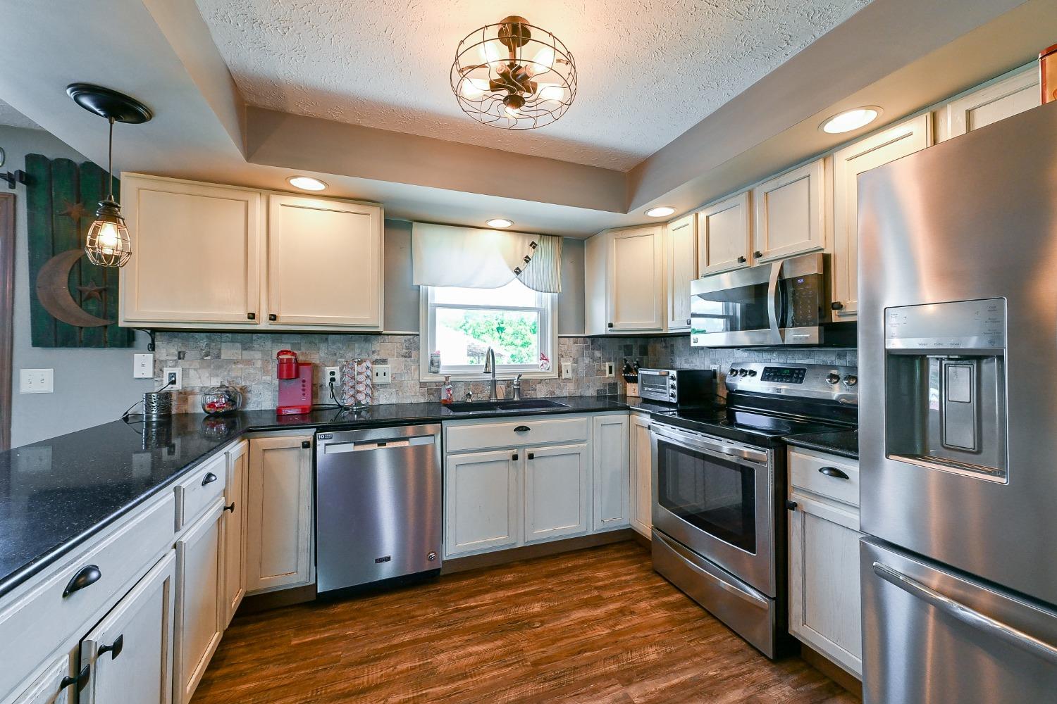 6424 Hartford Rdg Road Aurora, IN 47001 - Photo 13 of 54