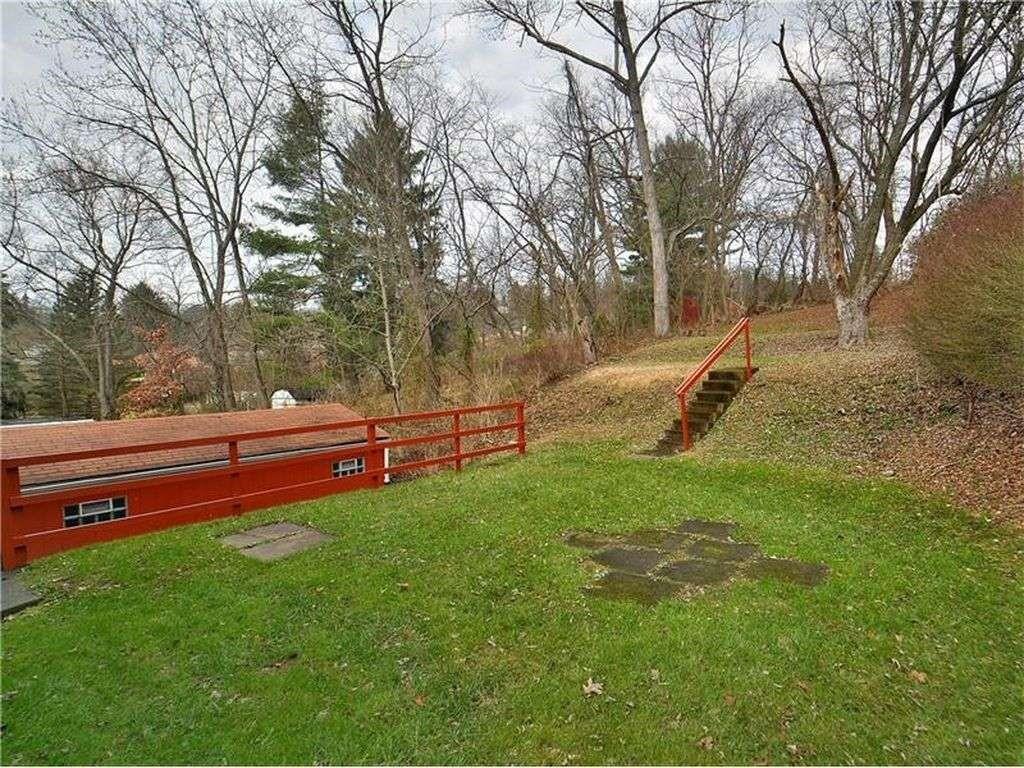 3013 Laketon Road Pittsburgh, PA 15235 - Photo 17 of 17 Gallery Image 17
