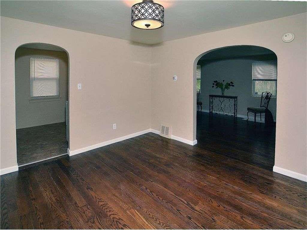3013 Laketon Road Pittsburgh, PA 15235 - Photo 5 of 17 Gallery Image 5