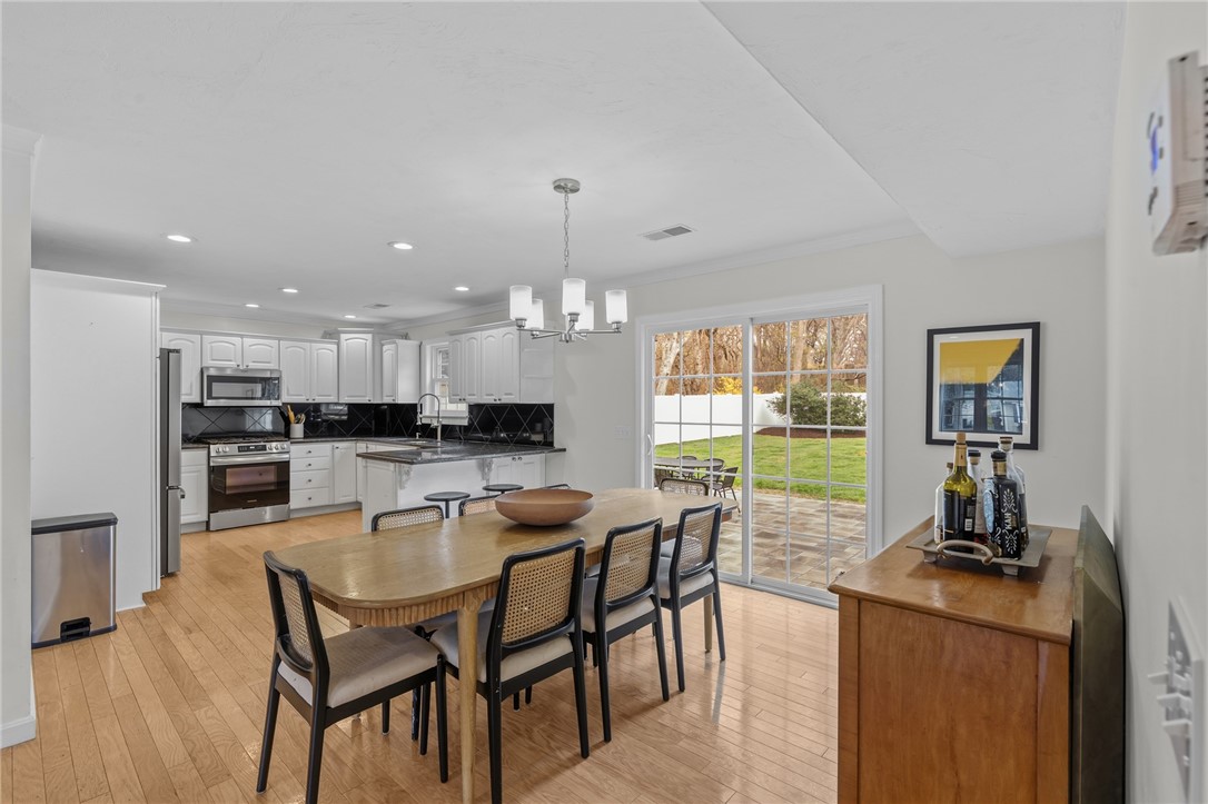 70 Foddering Farm Road Narragansett, RI 02882 - Photo 9 of 45 Dining area - spacious!