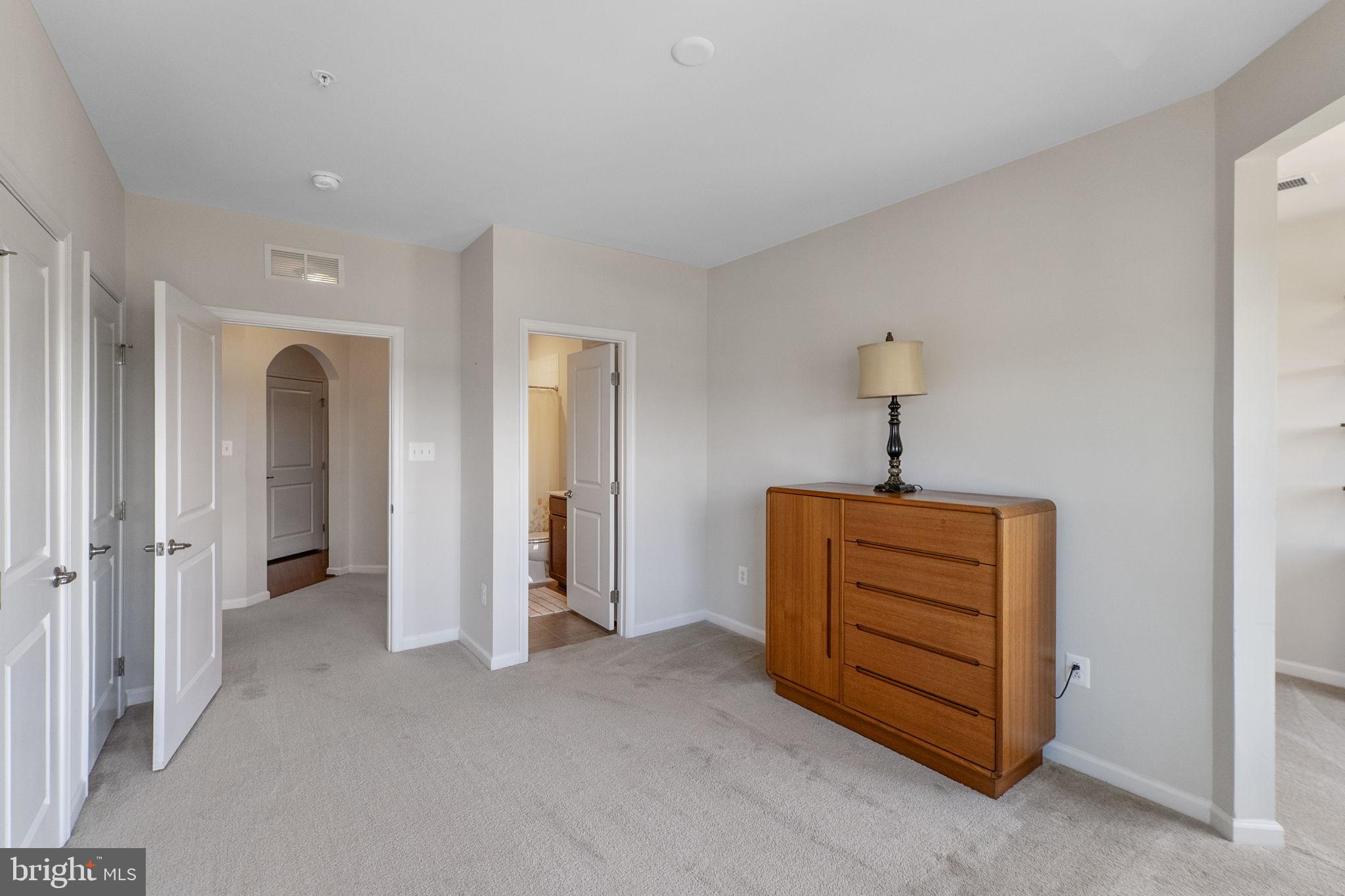 4851 Finnical Way, Unit 301 Frederick, MD 21703 - Photo 7 of 38