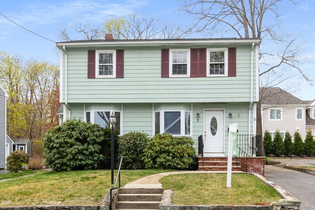7 Dean Road Milton, MA 02186 - Photo 1 of 28 Gallery Image 1
