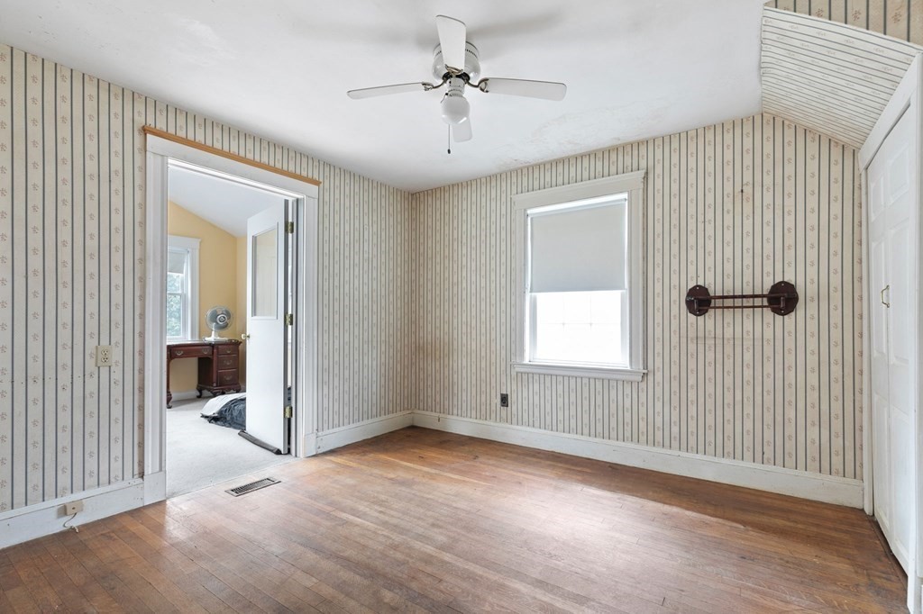 7 Dean Road Milton, MA 02186 - Photo 12 of 28 Gallery Image 12