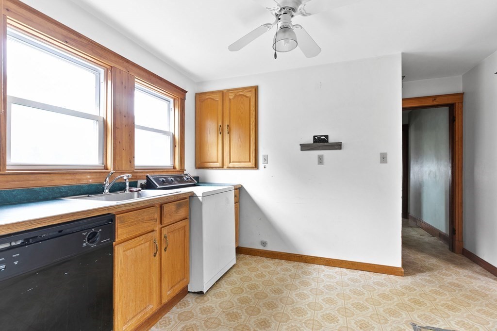 7 Dean Road Milton, MA 02186 - Photo 10 of 28 Gallery Image 10