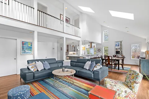 Undisclosed Address, East Hampton, NY 11937
