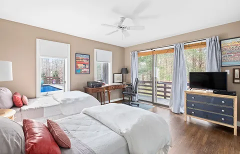 Undisclosed Address, East Hampton, NY 11937
