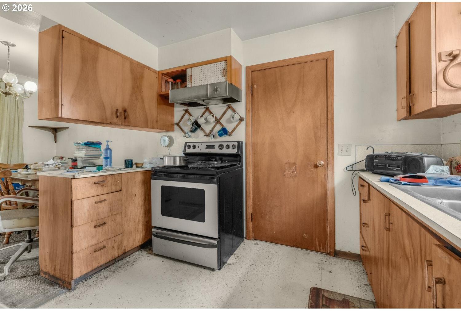12400 Southwest Beef Bend Road Portland, OR 97224 - Photo 10 of 37 Gallery Image 10