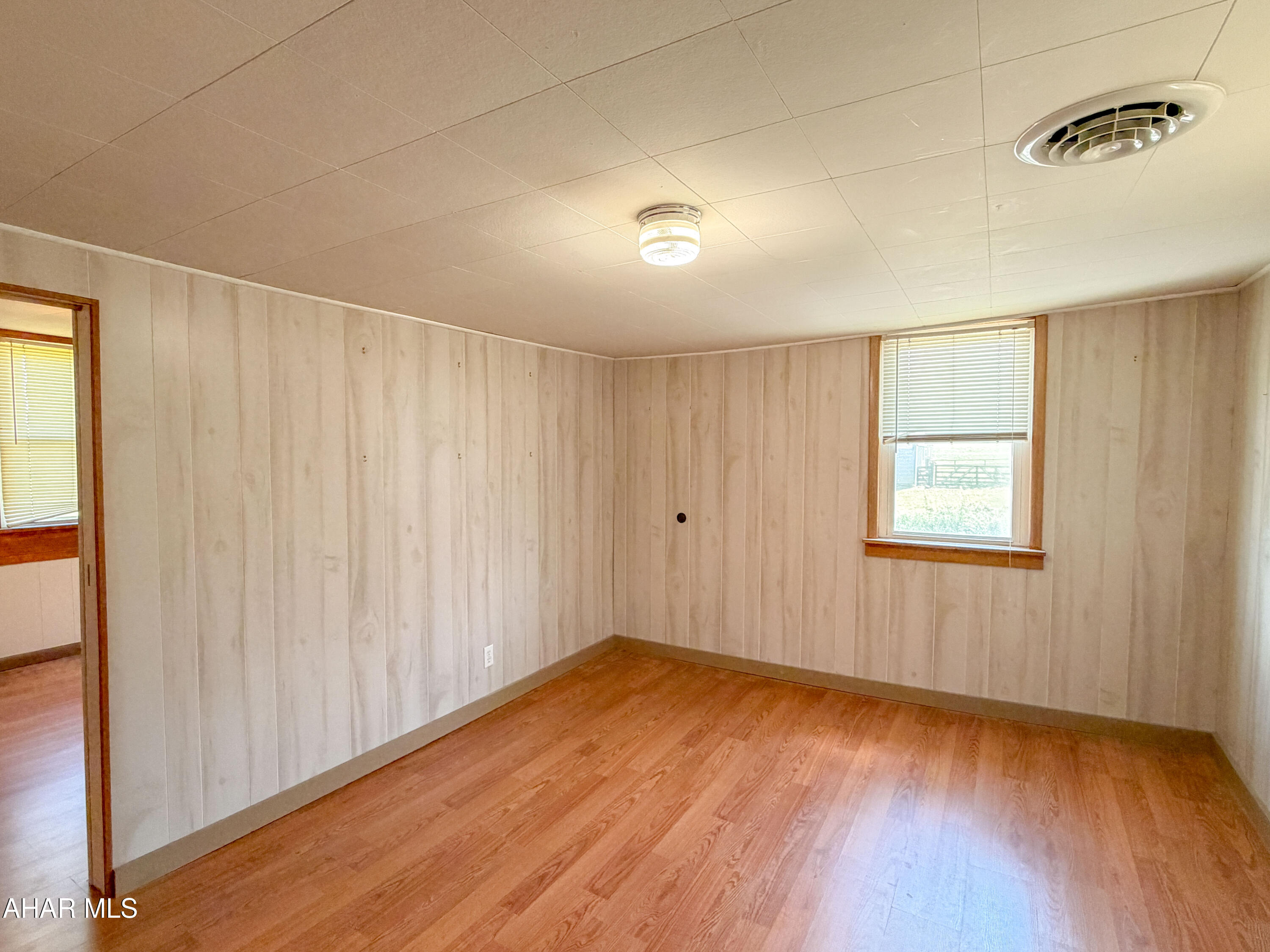2391 Raystown Road Everett, PA 15537 - Photo 26 of 61
