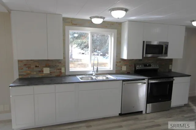 $89,500 | 3375 East Elswood Drive, Idaho Falls, ID 83402