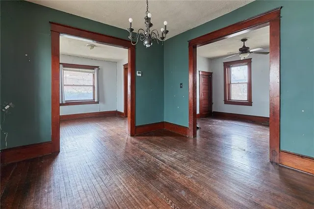 $185,000 | 3129 Central Street, Kansas City, MO 64111