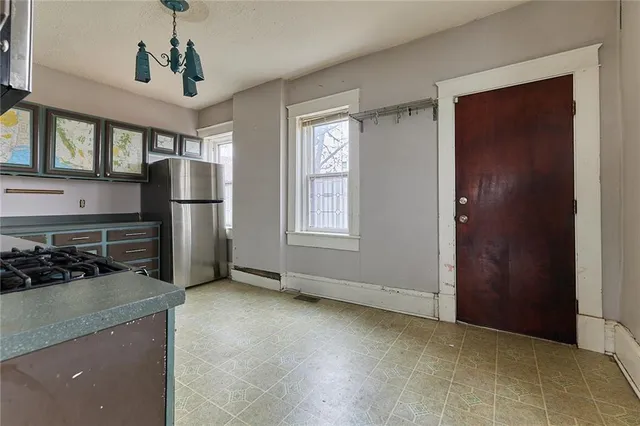 $185,000 | 3129 Central Street, Kansas City, MO 64111