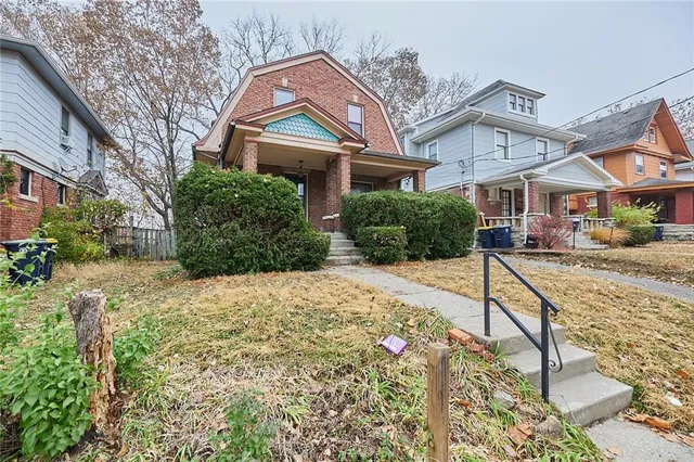 $185,000 | 3129 Central Street, Kansas City, MO 64111