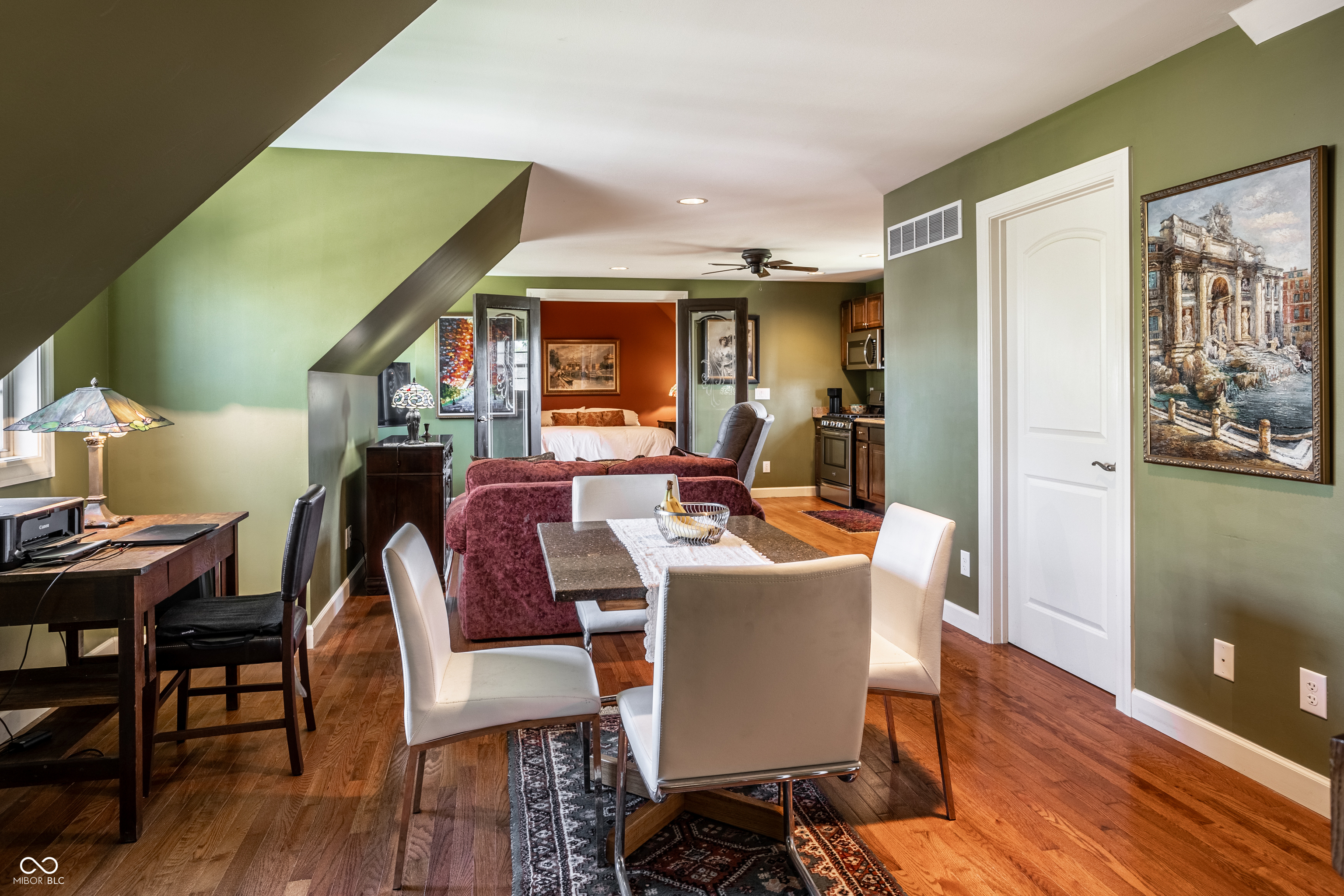 3674 Watson Road Indianapolis, IN 46205 - Photo 23 of 60