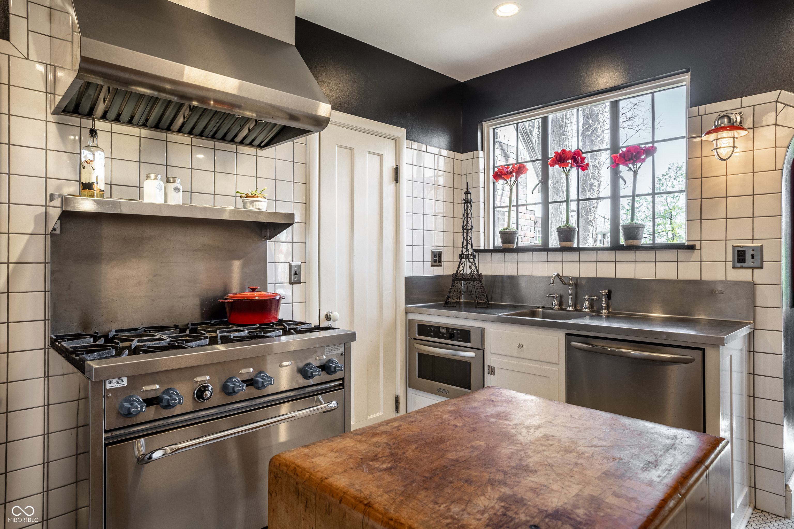 3674 Watson Road Indianapolis, IN 46205 - Photo 43 of 60