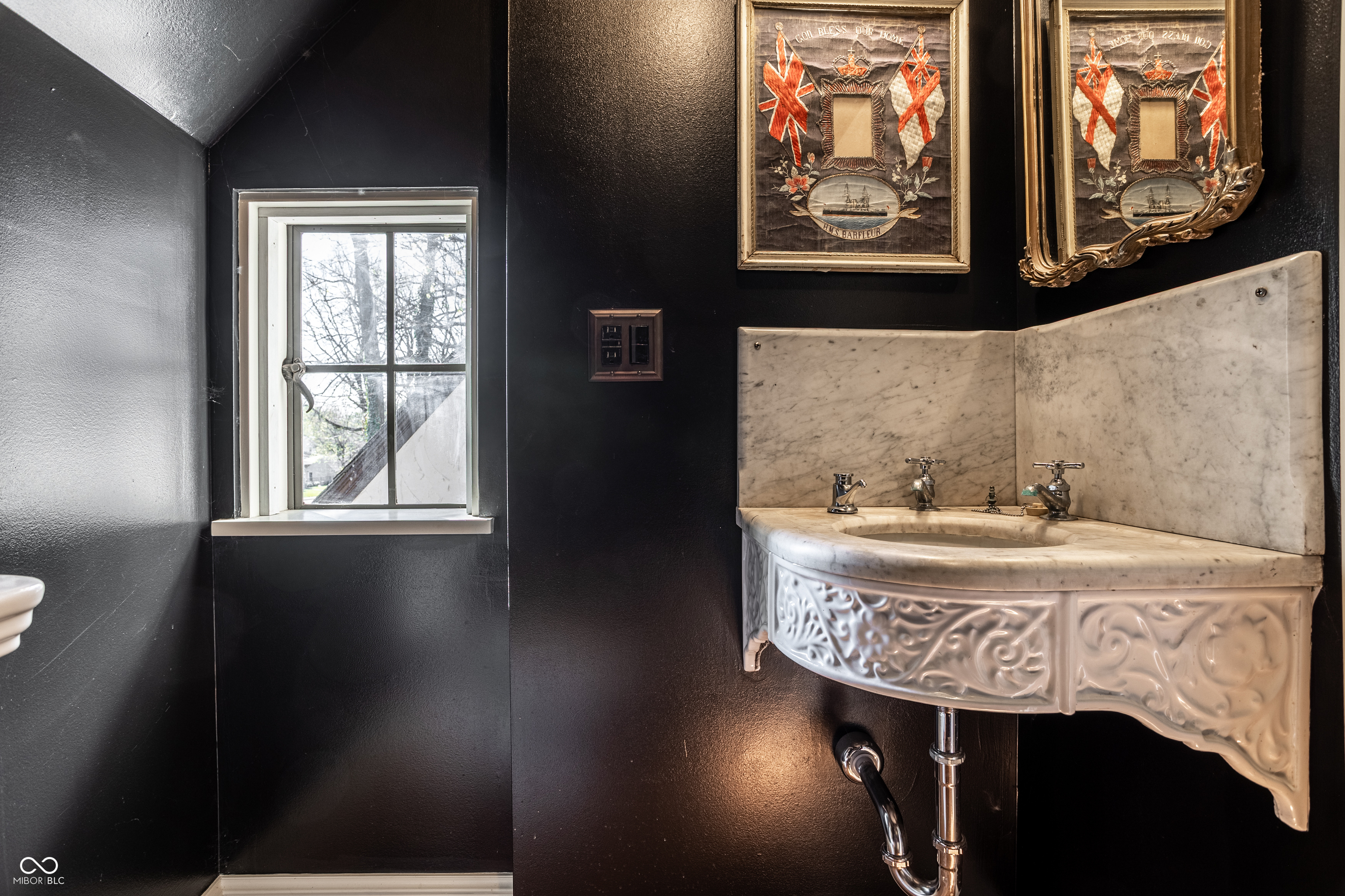 3674 Watson Road Indianapolis, IN 46205 - Photo 46 of 60