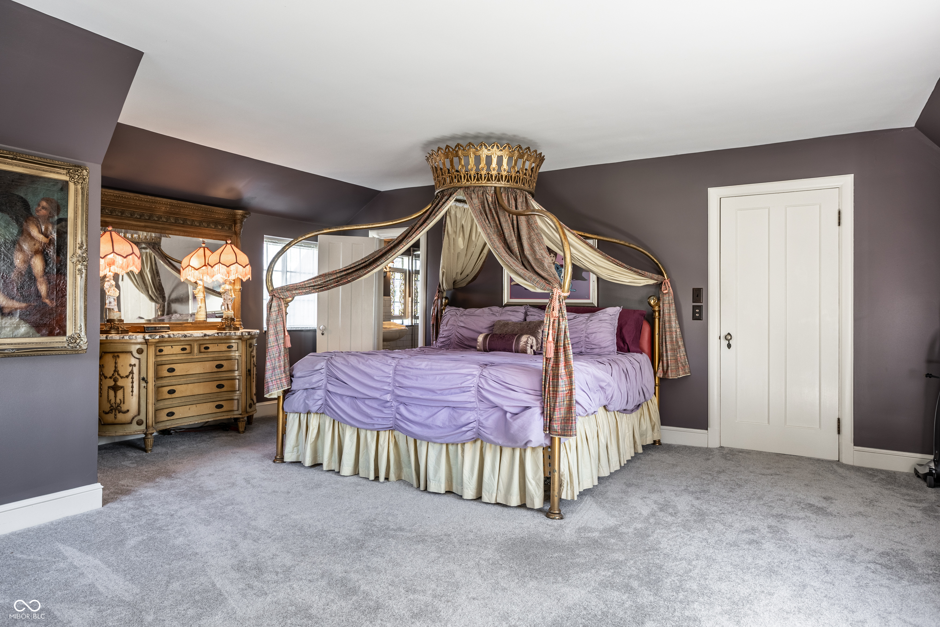 3674 Watson Road Indianapolis, IN 46205 - Photo 5 of 60