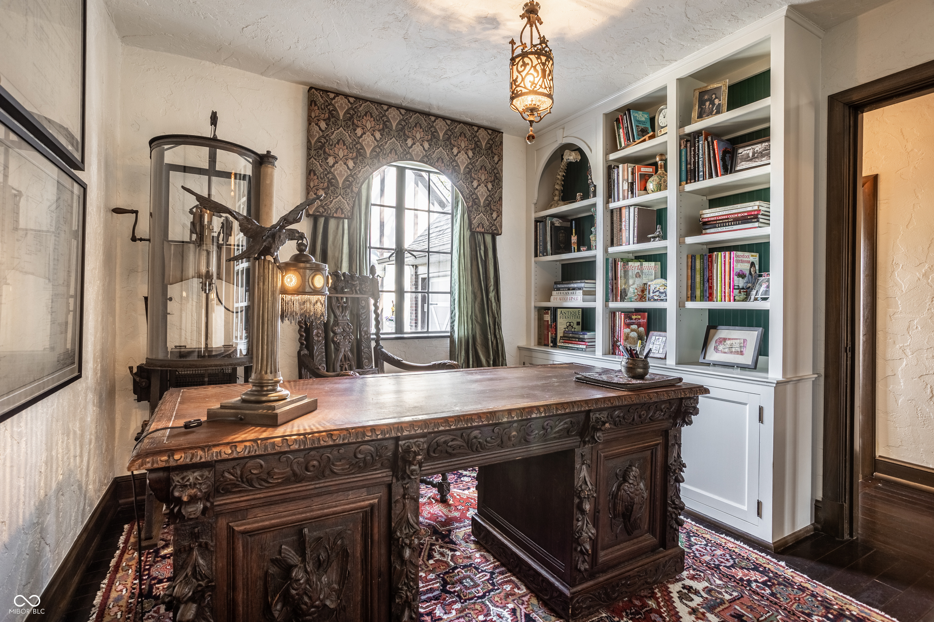 3674 Watson Road Indianapolis, IN 46205 - Photo 7 of 60