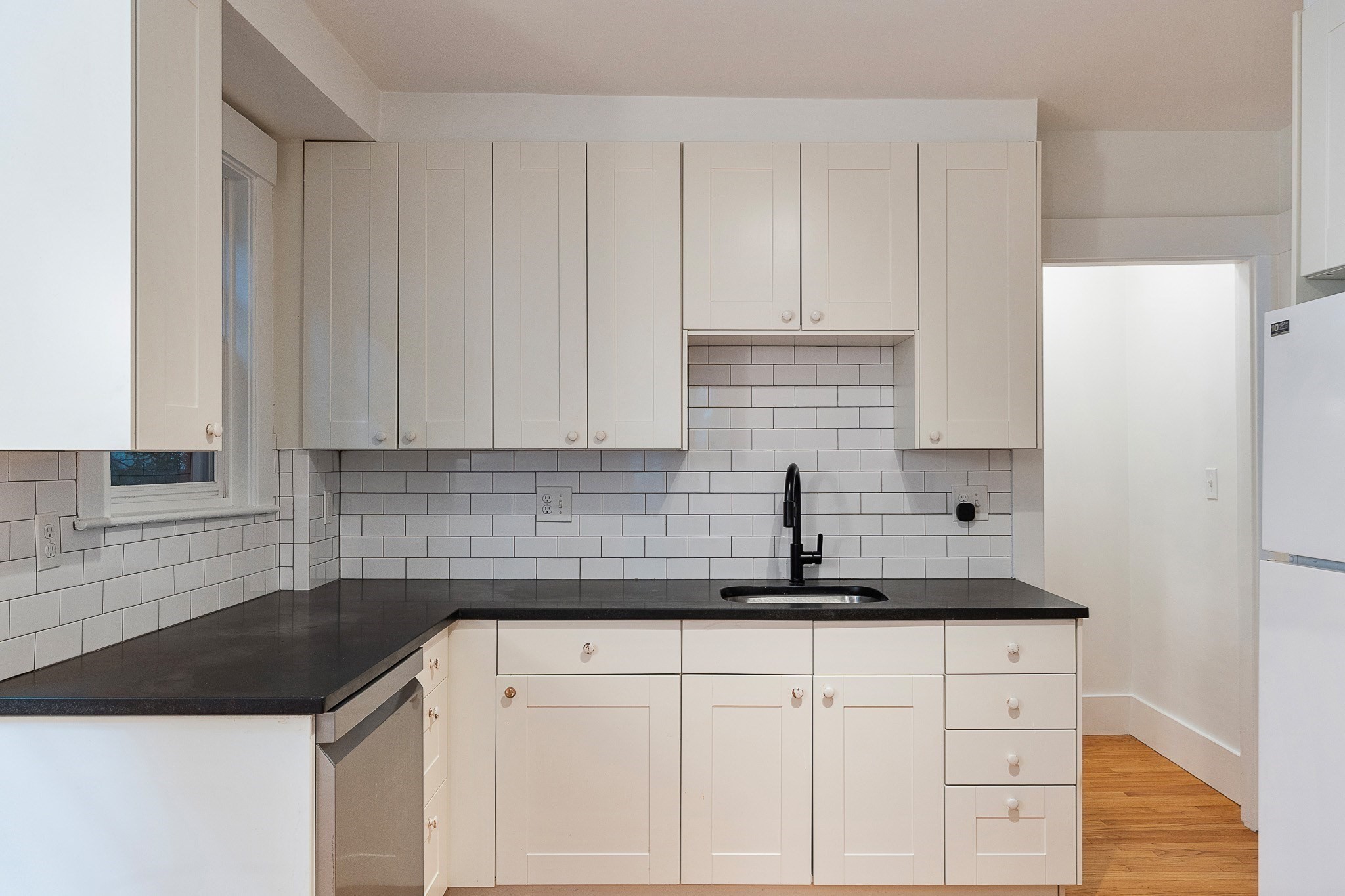 86-88 Grozier Road Cambridge, MA 02138 - Photo 5 of 42 Gallery Image 5
