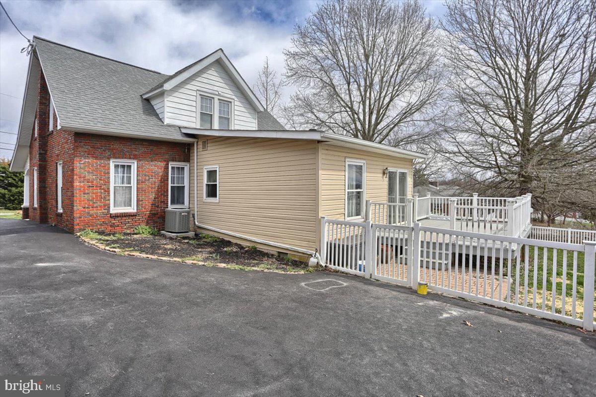 790 Copenhaffer Road York, PA 17404 - Photo 37 of 44
