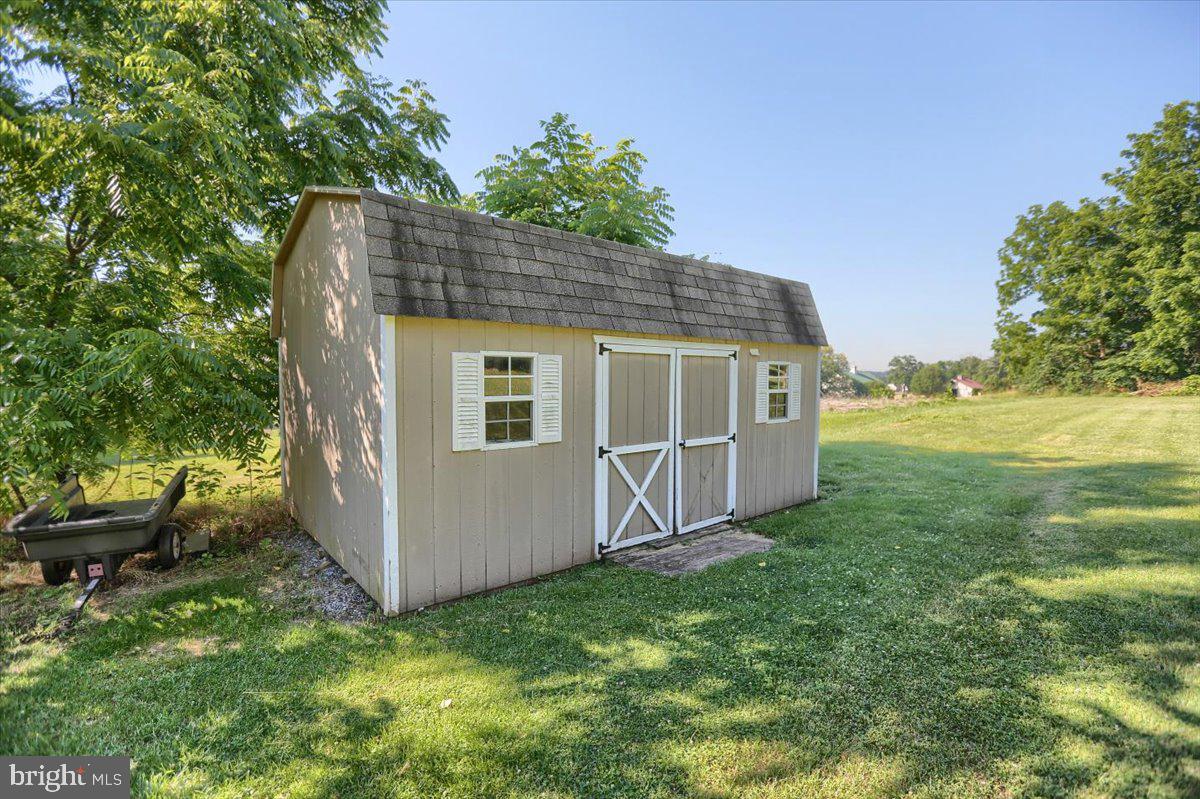 790 Copenhaffer Road York, PA 17404 - Photo 42 of 44