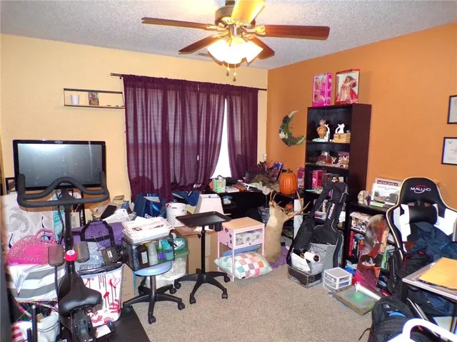 $192,000 | 101 Woodlawn Place, Windsor, MO 65360