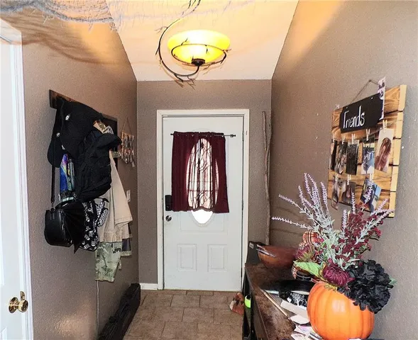 $192,000 | 101 Woodlawn Place, Windsor, MO 65360