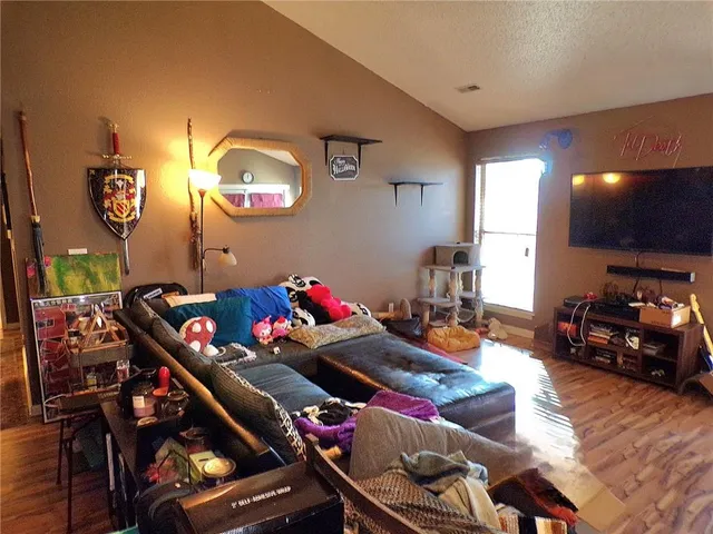 $192,000 | 101 Woodlawn Place, Windsor, MO 65360