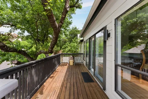 $845,000 | 9101 Echo Point Cove, Austin, TX 78759