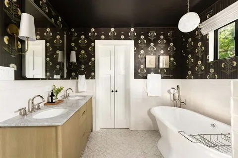 $845,000 | 9101 Echo Point Cove, Austin, TX 78759