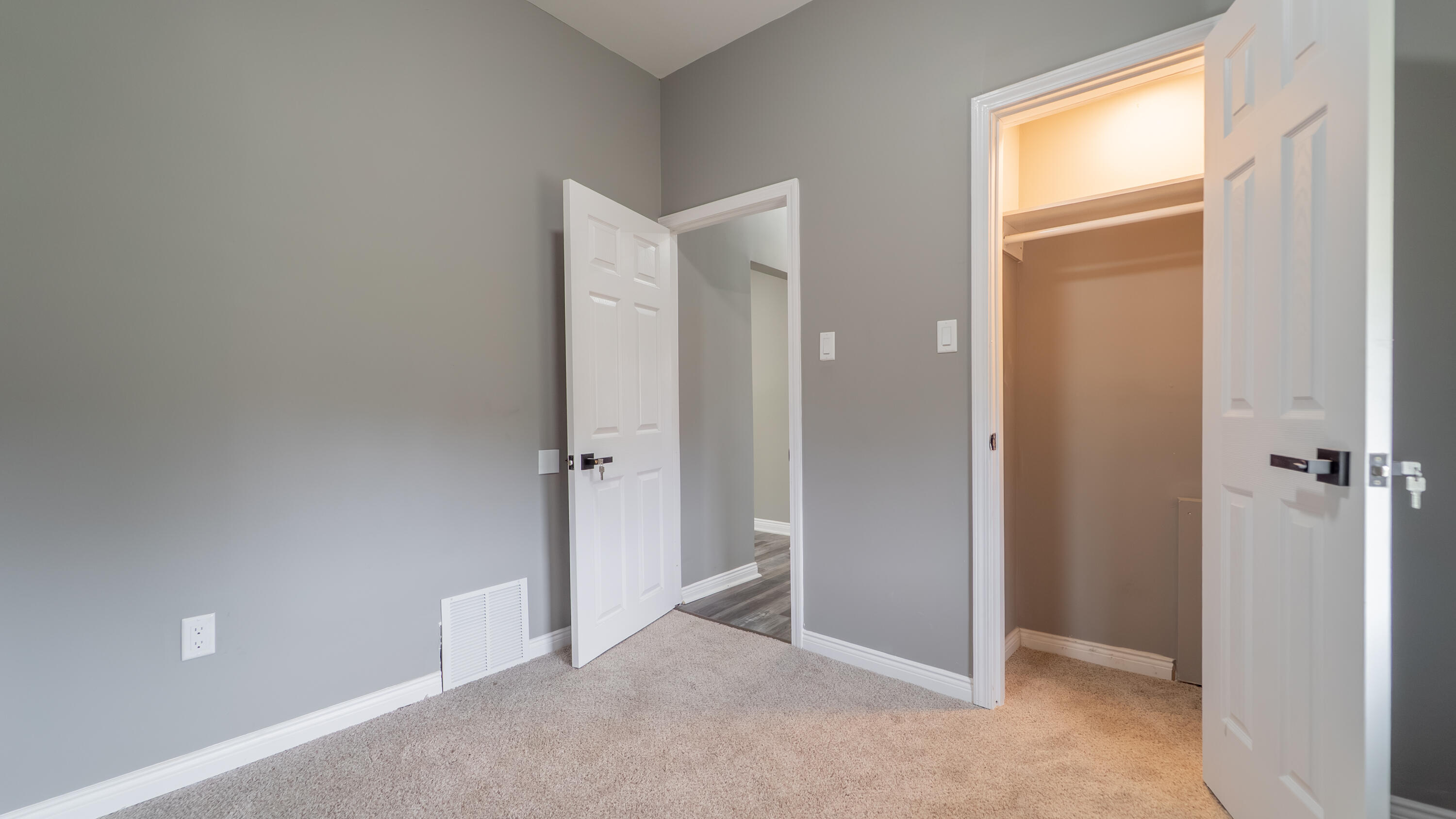 2257 West 16th Avenue Gary, IN 46404 - Photo 10 of 24 a view of an empty room with closet area