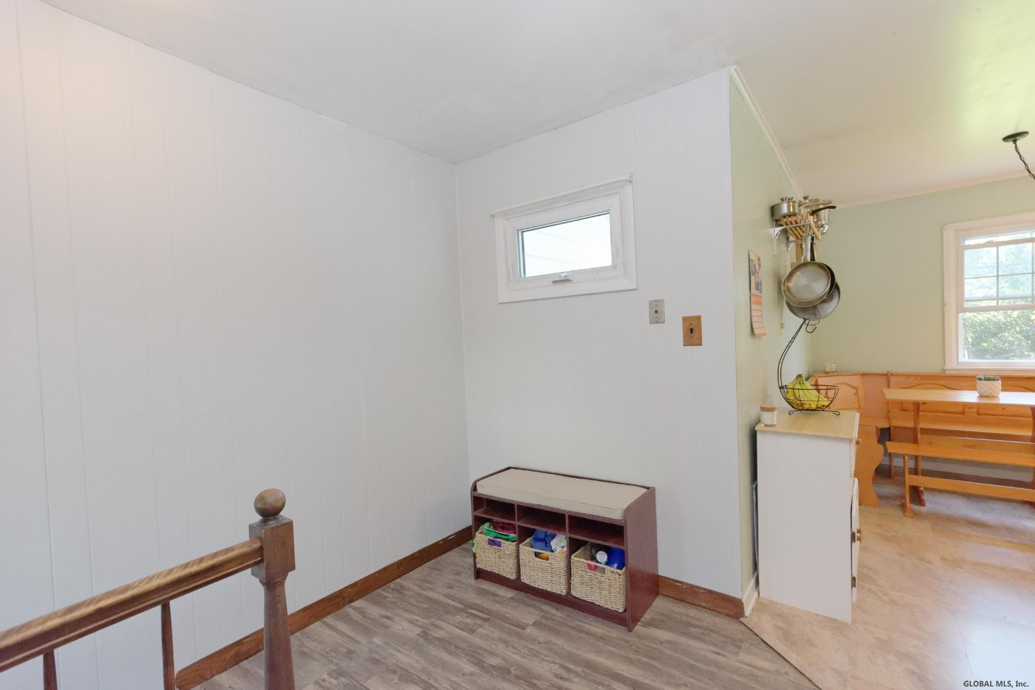 62 New Shaker Road Colonie, NY 12205 - Photo 8 of 41 Photo 8