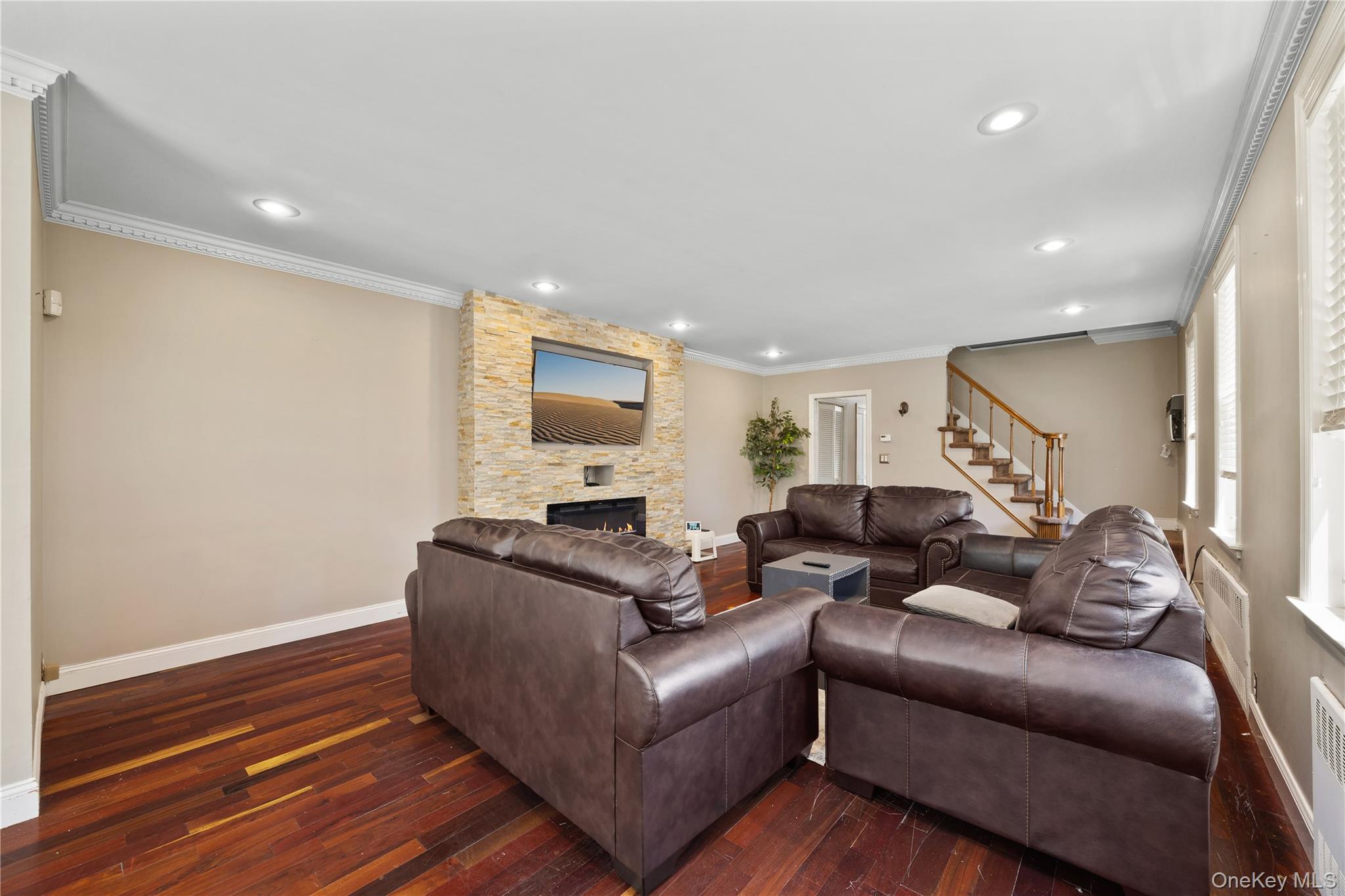 2328 Williamsbridge Road Bronx, NY 10469 - Photo 7 of 50