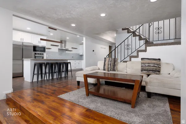 $516,000 | 2091 North 220 E Street, Provo, UT 84604