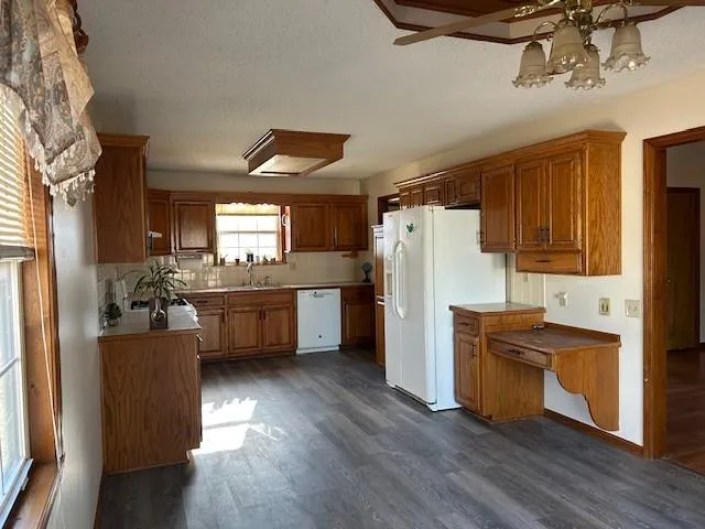 $307,000 | 1049 Southwest Twin Creek Drive, Lee's Summit, MO 64081