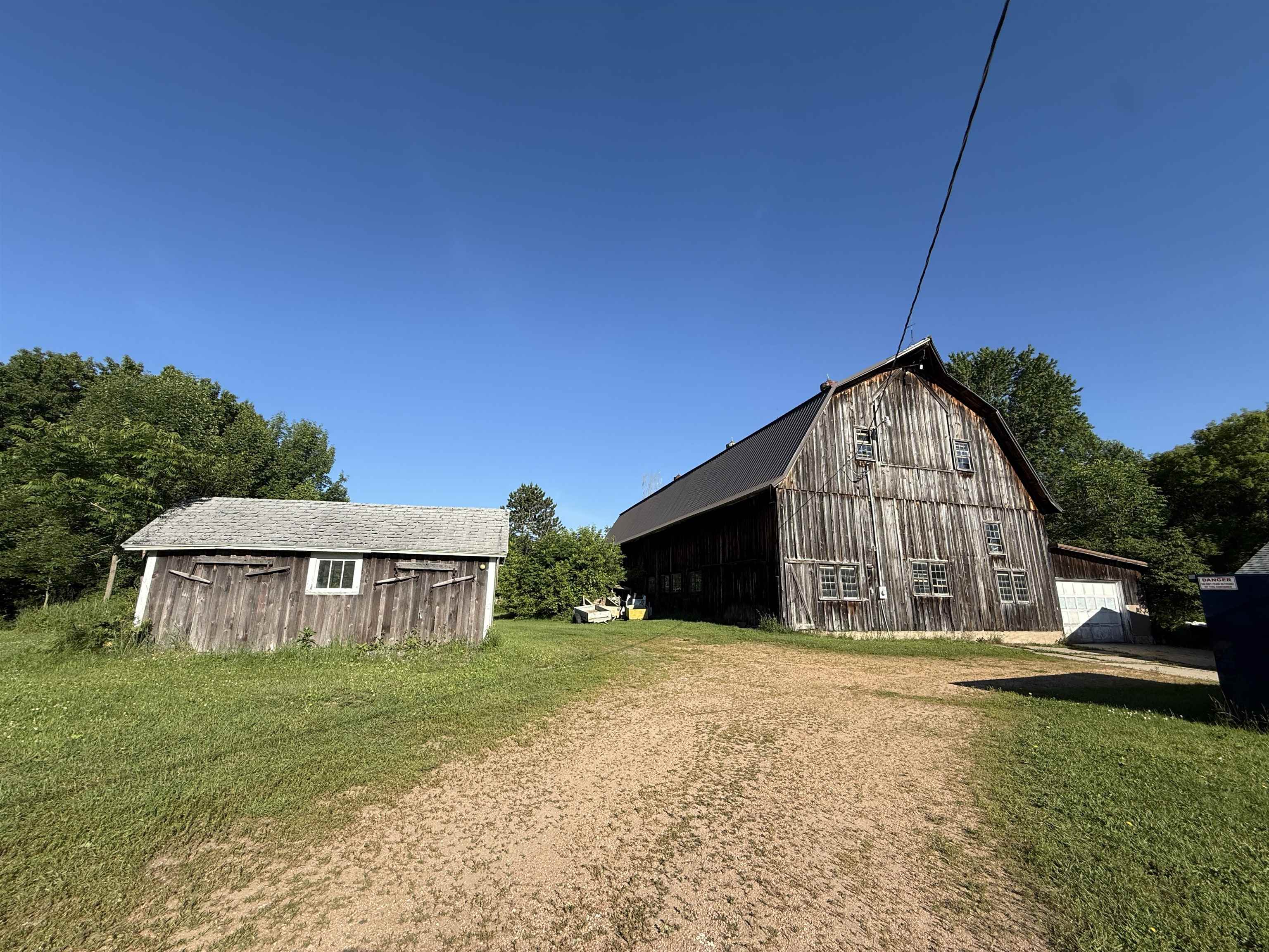 N6559 River Road Wittenberg, WI 54499 - Photo 2 of 18