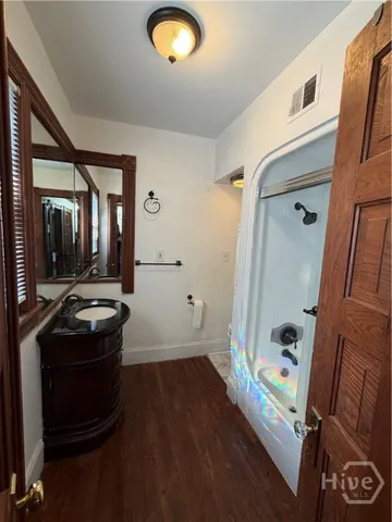 $2,300 | 228 East Henry Street, Unit D, Savannah, GA 31401