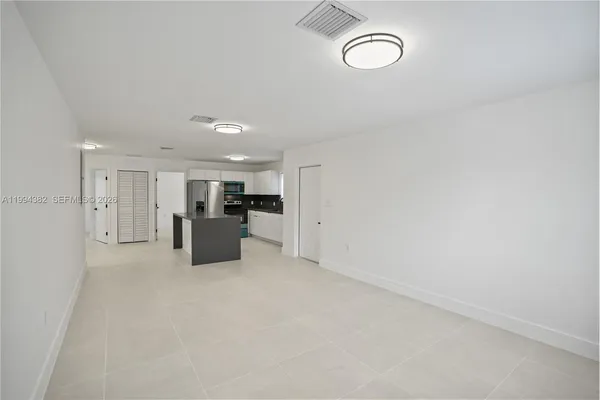 $3,500 | 5823 Northwest 30th Avenue, Unit 5823, Miami, FL 33142