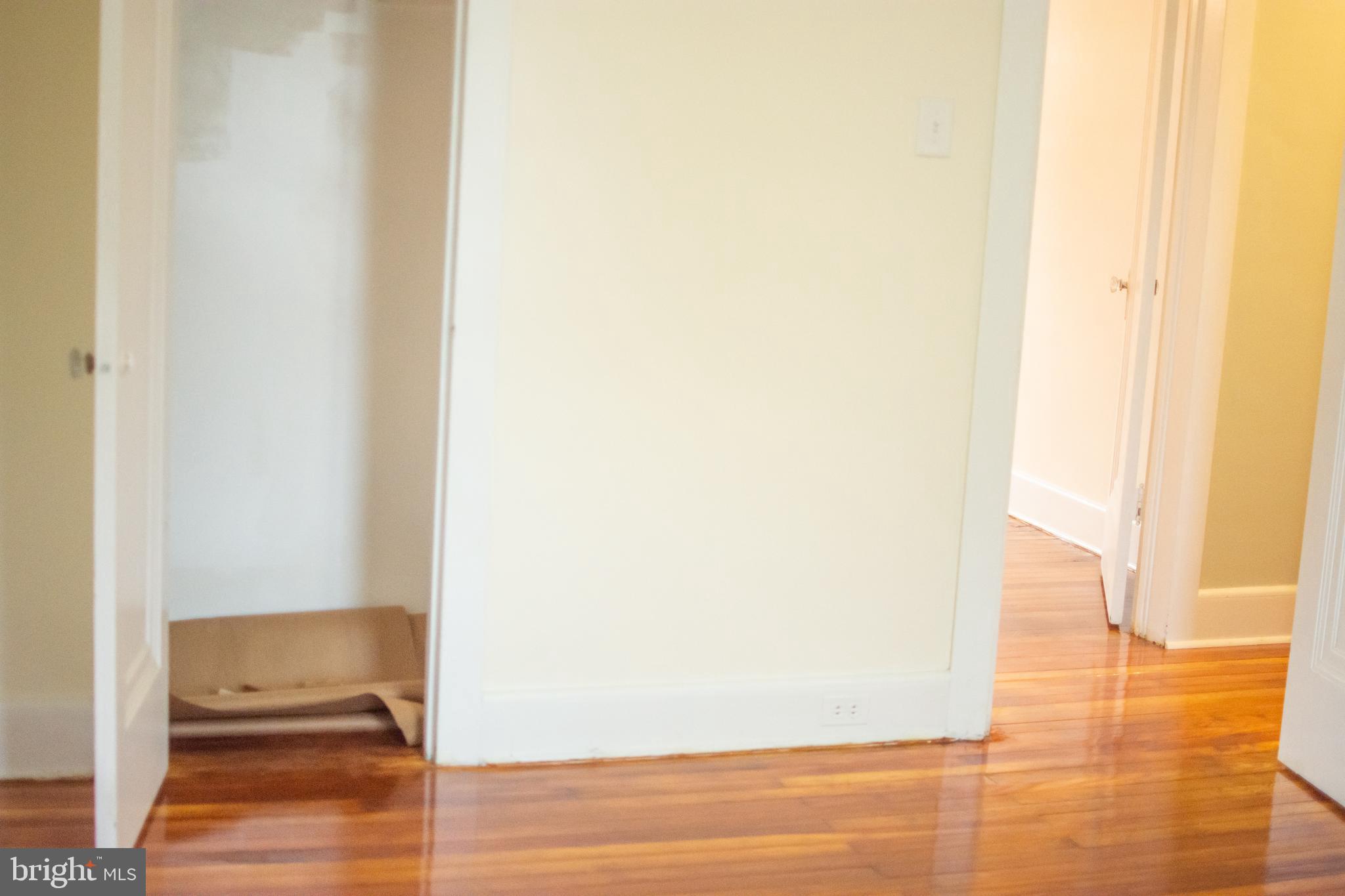 501 North Brobst Street Reading, PA 19607 - Photo 18 of 44