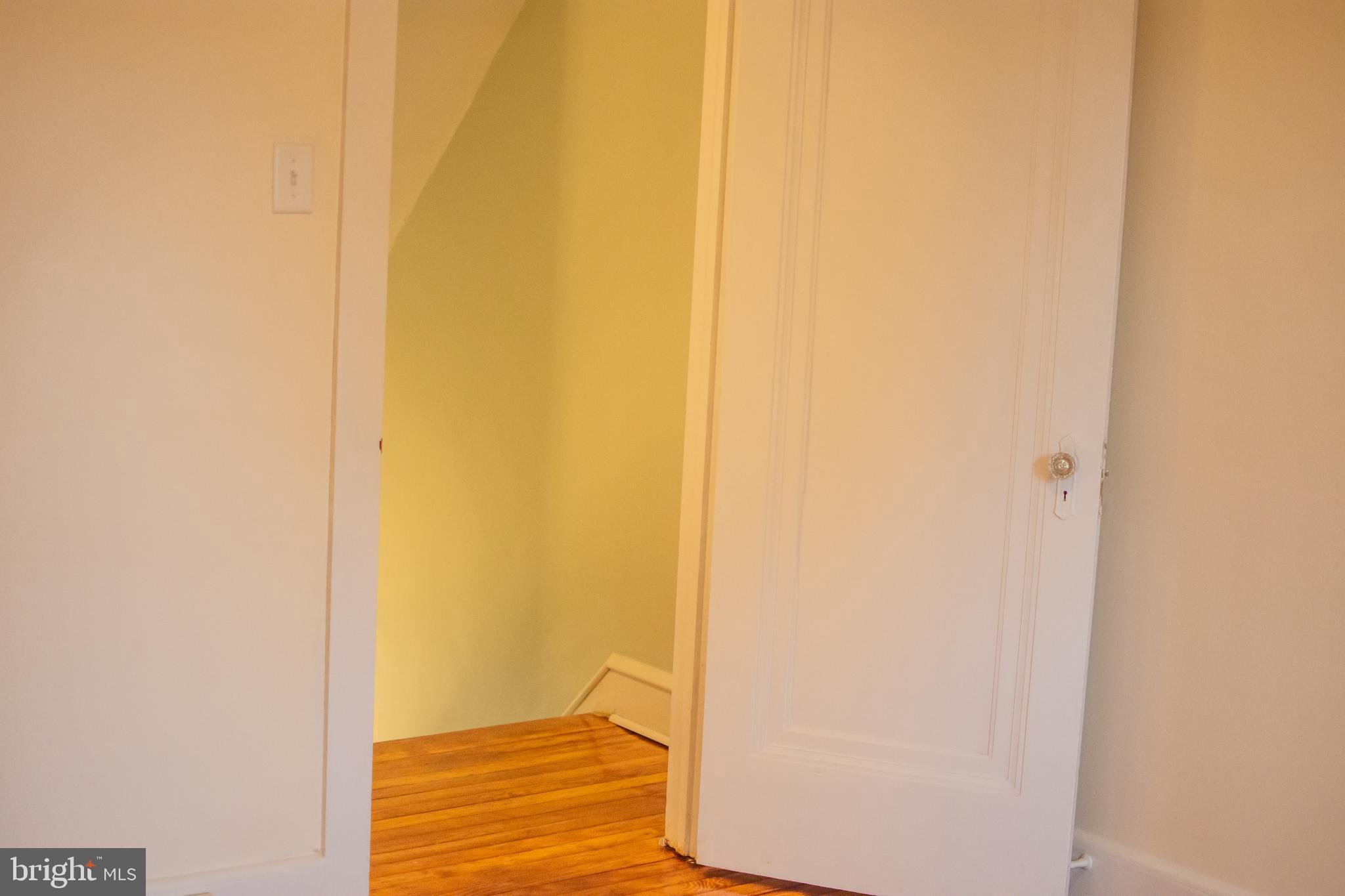 501 North Brobst Street Reading, PA 19607 - Photo 8 of 44