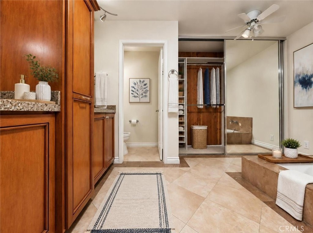 9881 Foxrun Road North Tustin, CA 92705 - Photo 9 of 23 Gallery Image 9