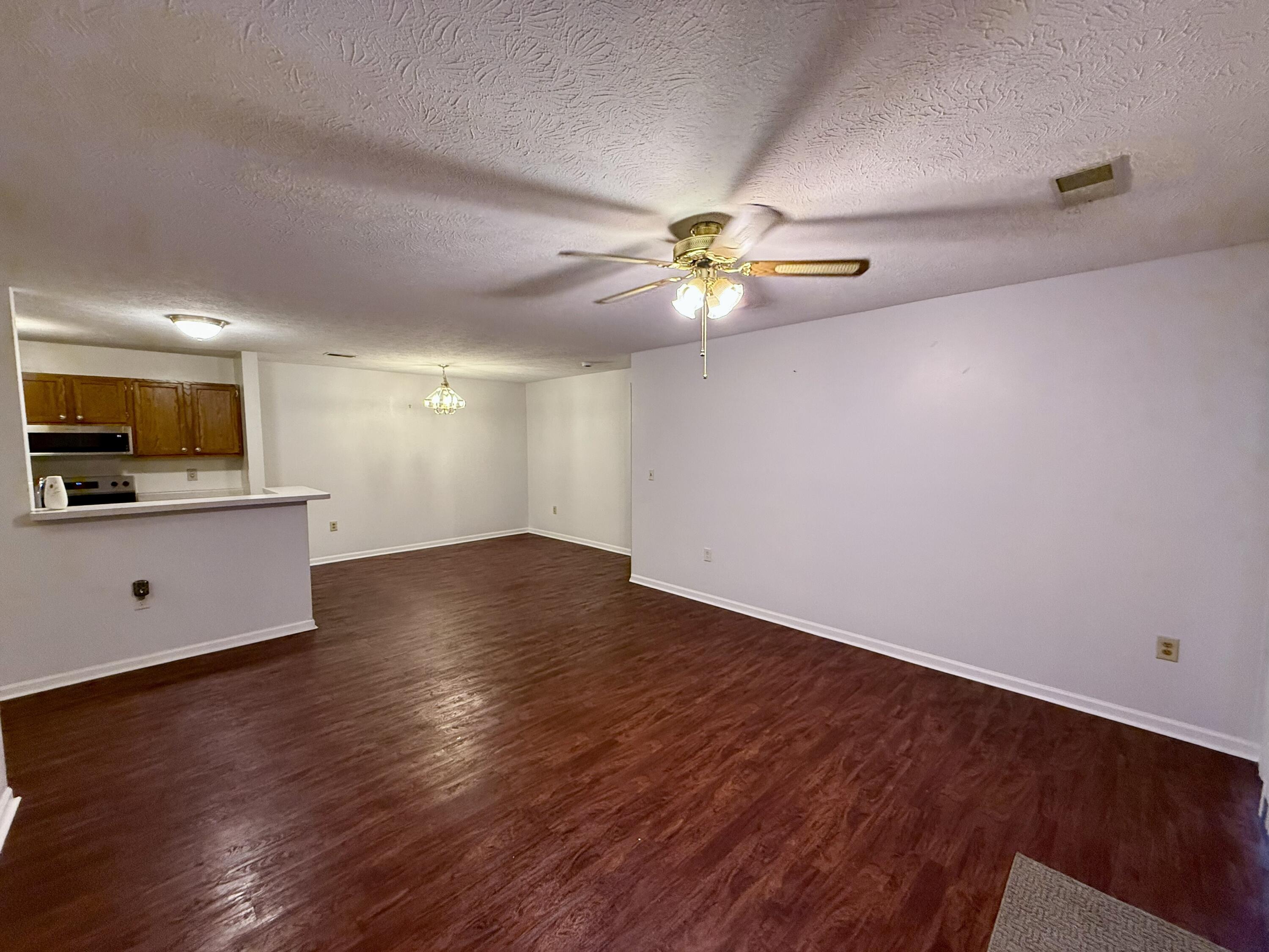 38 Rio Grande Circle, Unit 2 Florence, KY 41042 - Photo 5 of 12 IMG_4118