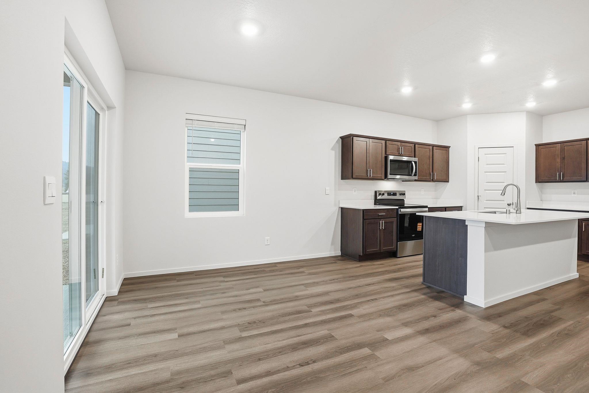3671 South McCabe Lane Spokane, WA 99206 - Photo 5 of 26