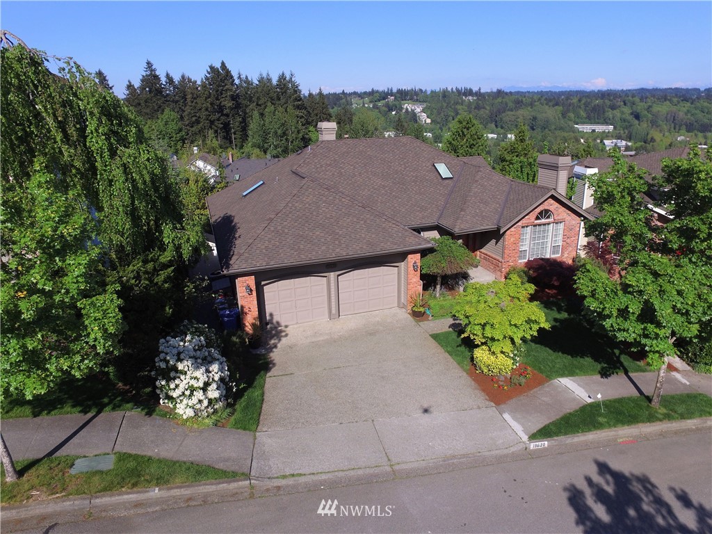 19620 109th Place Northeast Bothell, WA 98011 - Photo 3 of 25 Gallery Image 3