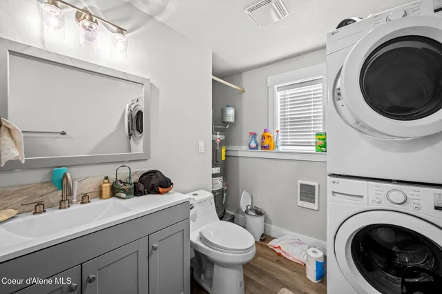 $799,999 | 7164 Winchester Street, Rathdrum, ID 83858