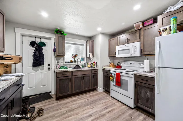 $799,999 | 7164 Winchester Street, Rathdrum, ID 83858