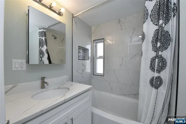 $130,000 | 34 Helen Drive, Moonachie, NJ 07074