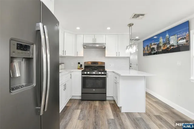 $130,000 | 34 Helen Drive, Moonachie, NJ 07074