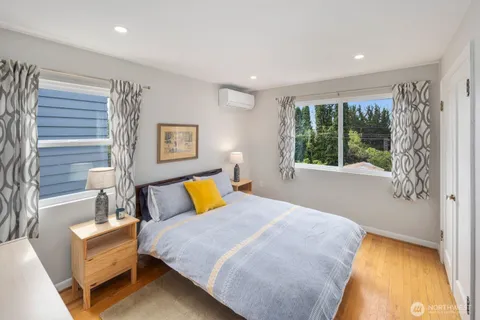 $1,995,000 | 4531 Stanford Avenue Northeast, Seattle, WA 98105