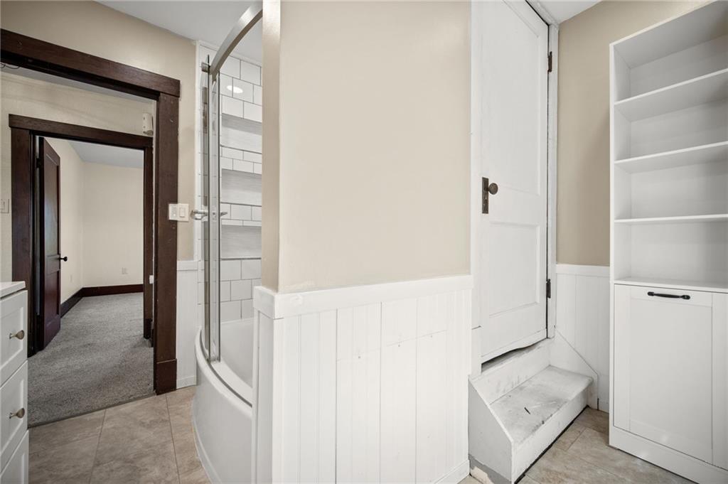 685 Herman Road Butler, PA 16002 - Photo 22 of 43 a view of a bathroom