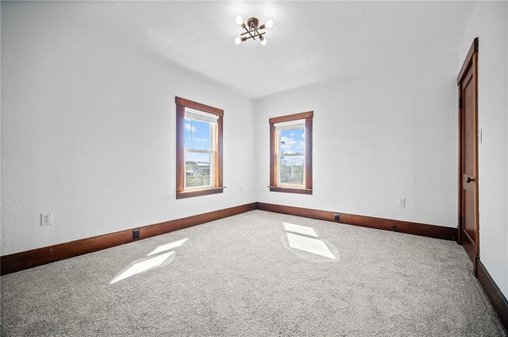685 Herman Road Butler, PA 16002 - Photo 26 of 43 an empty room with windows